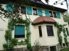 in the musicians' quarter